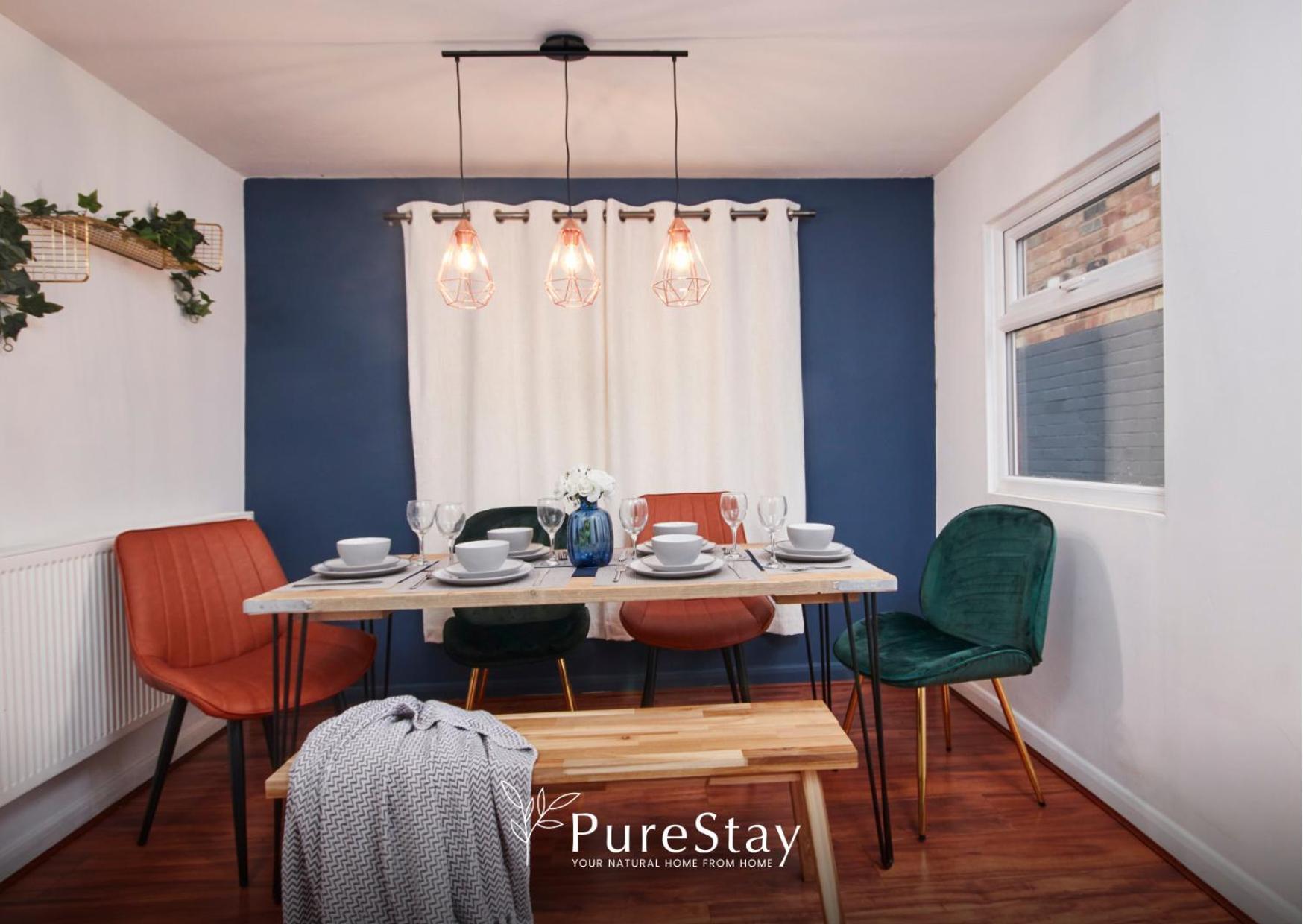 5 Bed House In Leamington Spa Perfect For Contractors With 7 Beds By Purestay - 14 Night Min! Kültér fotó